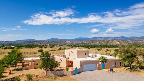 91 Private Drive 1613b, Medanales, NM, 87548-9004 | Card Image