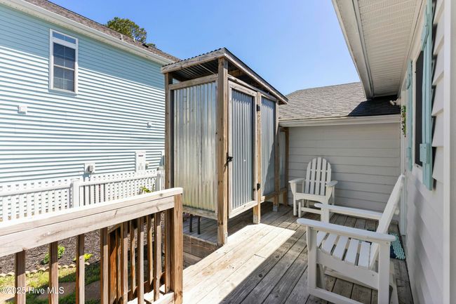 802 E Oak Island Dr, House other with 3 bedrooms, 2 bathrooms and null parking in Oak Island NC | Image 29
