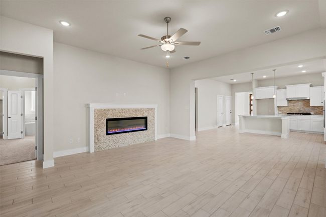 19141 Ariel Elena Way, House other with 3 bedrooms, 2 bathrooms and 5 parking in Pflugerville TX | Image 14