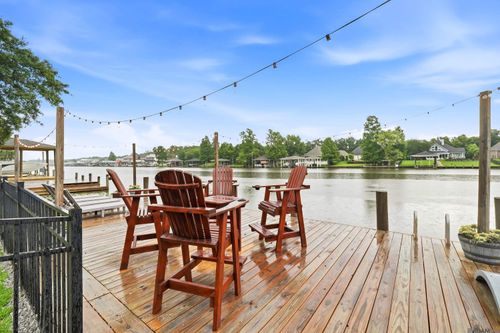 12132 River Highlands Dr, Saint Amant, LA, 70774-5004 | Card Image
