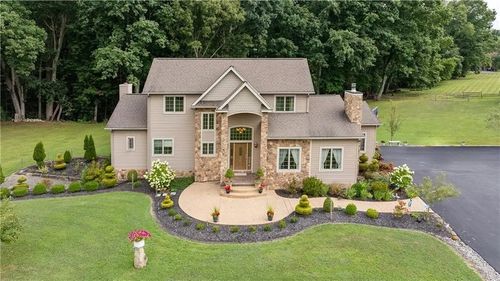 b-102 Mehard Ave, Greenville, PA, 16125-9731 | Card Image