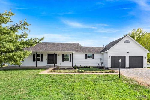 6046 Willow Bend Ln, Waterloo, IL, 62298-2652 | Card Image