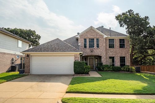 736 Thousand Oaks Dr, Lake Dallas, TX, 75065-2221 | Card Image