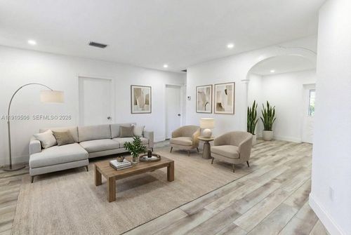 6440 Sw 20th St, Miramar, FL, 33023-2146 | Card Image