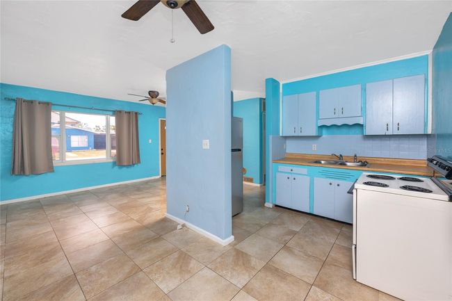 766 182 Nd Ave E, House other with 2 bedrooms, 4 bathrooms and null parking in REDINGTON SHORES FL | Image 6