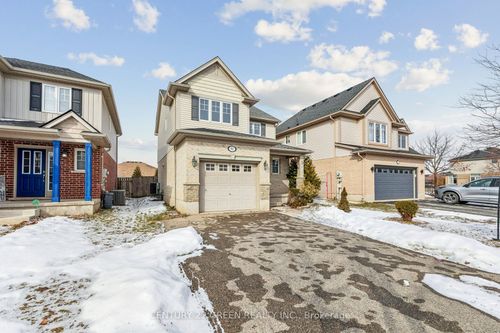 81 Penhale Ave, Saint Thomas, ON, N5R6M3 | Card Image