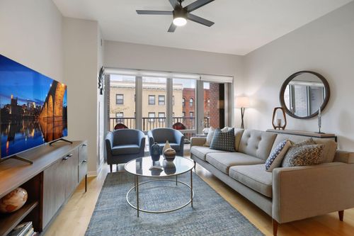 apt-205-929 Portland Ave, Minneapolis, MN, 55404-1231 | Card Image
