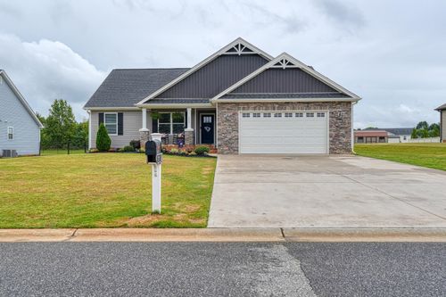 221 Little Man Dr, Boiling Springs, SC, 29316-5885 | Card Image