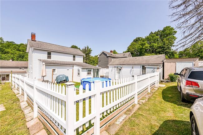 2216 Keystone Ave, House other with 3 bedrooms, 2 bathrooms and 1 parking in Hempfield Twp - WML PA | Image 19