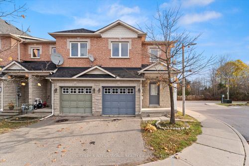 13-56 N Lake Rd, Richmond Hill, ON, L4E0G5 | Card Image