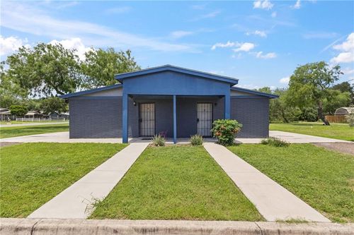 700 E Fannin Ave, Alamo, TX, 78516-2722 | Card Image