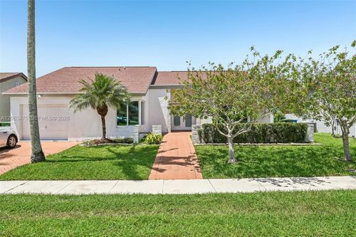 16791 Royal Poinciana Dr, Weston, FL, 33326-1542 | Card Image
