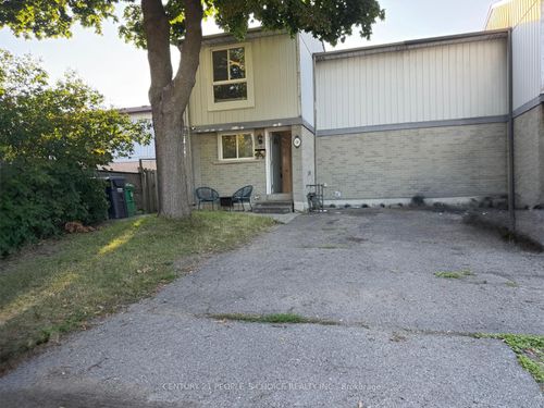 10 Juliana Sq, Brampton, ON, L6S2L4 | Card Image