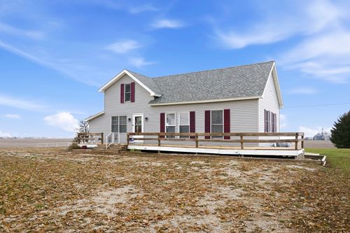 901 Hermann Rd, LEE, IL, 60530-3001 | Card Image