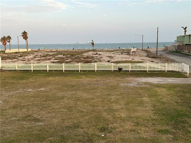 3302 Surfside Blvd, House other with 4 bedrooms, 3 bathrooms and null parking in Corpus Christi TX | Image 34