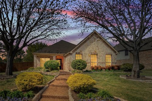 2801 Pioneer Dr, Melissa, TX, 75454-2466 | Card Image