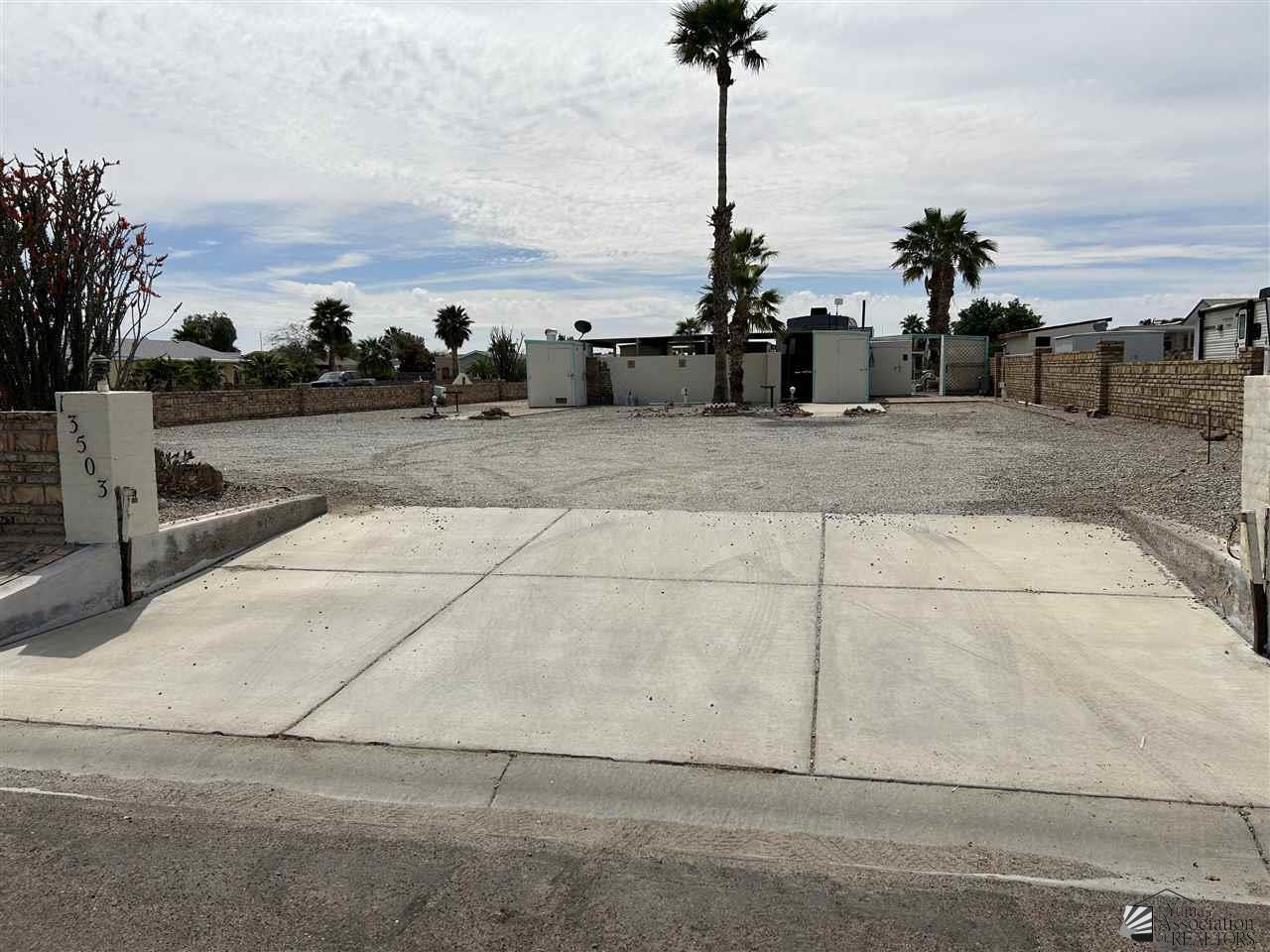 51st Ln, Yuma, AZ 85367 #1