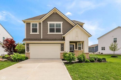 989 Kensington Dr, Danville, IN, 46122-6002 | Card Image
