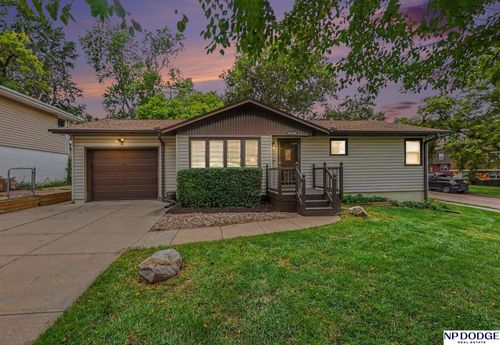 6804 S 48th St, Omaha, NE, 68117-2746 | Card Image
