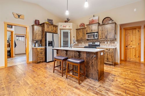 161 Oakmont Loop, Columbia Falls, MT, 59912-8888 | Card Image