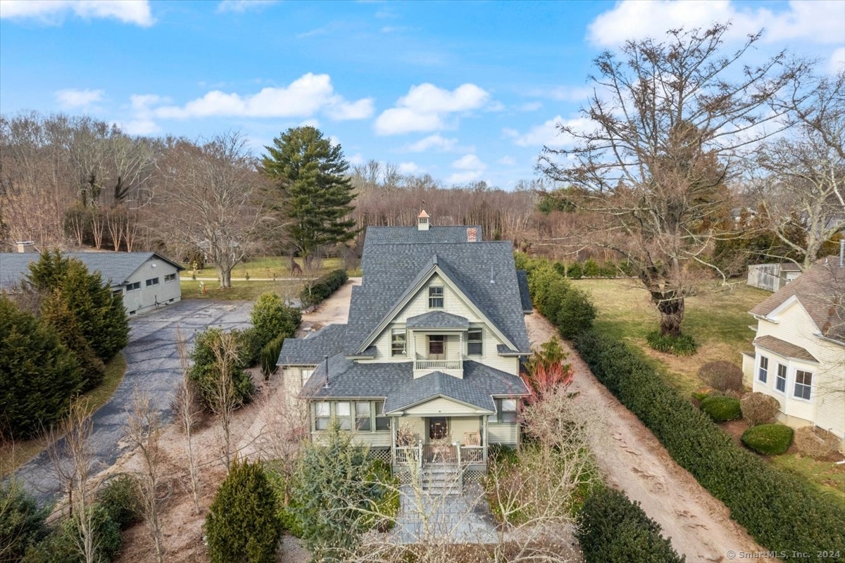 Pequot Trl, Pawcatuck, CT 06379