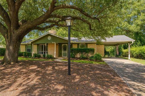 80 Golfview Dr, Hilltop Lakes, TX, 77871 | Card Image