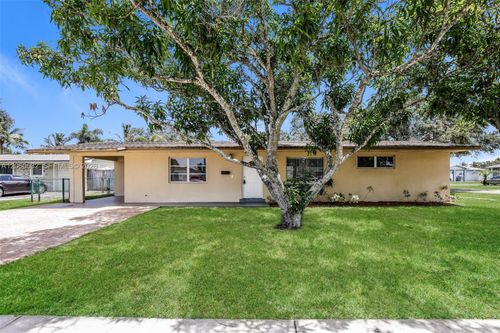 4896 Nw 6th Ct, Plantation, FL, 33317-1408 | Card Image