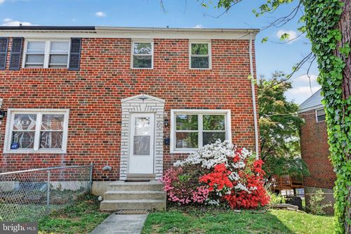 647 Charraway Rd, BALTIMORE, MD, 21229-4404 | Card Image