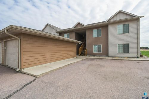 53-4924 S Klein Ave Avenue, Sioux Falls, SD, 57106 | Card Image