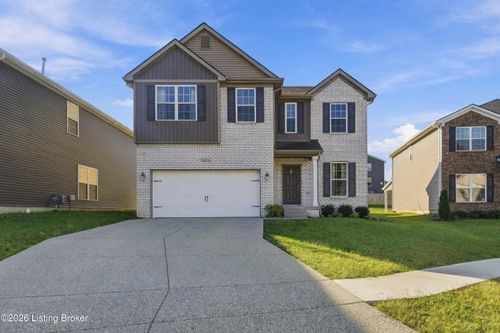 8431 Gateway Run Rd, Louisville, KY, 40229-6540 | Card Image