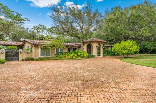 6755 Sw 99th Ter, Pinecrest, FL, 33156-3239 | Card Image