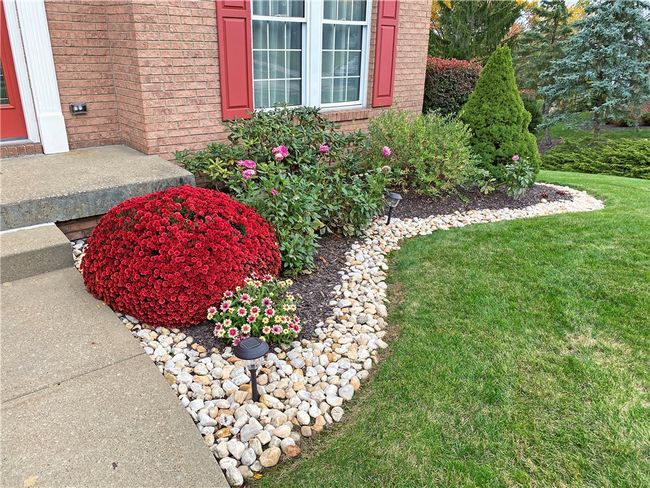 148 Bluestone Dr, House other with 4 bedrooms, 3 bathrooms and 2 parking in Bethel Park PA | Image 35