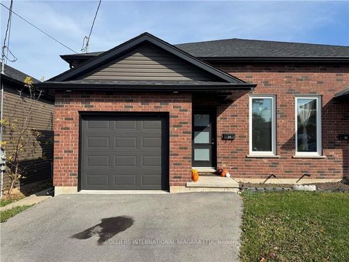 34 Bruce St, Welland, ON, L3B3R1 | Card Image