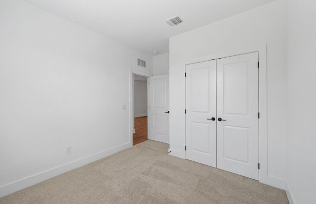 577 Tailwind Dr, House other with 4 bedrooms, 3 bathrooms and 2 parking in Kyle TX | Image 16