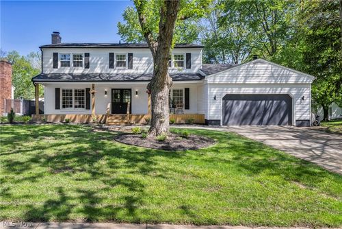 81 Richard Dr, Medina, OH, 44256-2013 | Card Image
