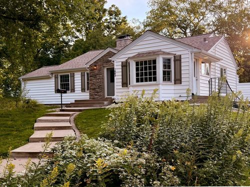 1803 Arona Street, Falcon Heights, MN, 55113 | Card Image