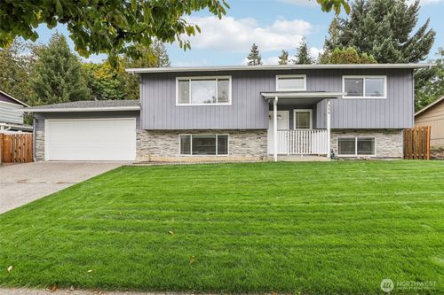 306 Nw 134th St, Vancouver, WA, 98685-2921 | Card Image