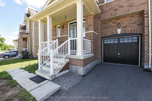418 Royal Dr West, Brampton, ON, L6X5K1 | Card Image