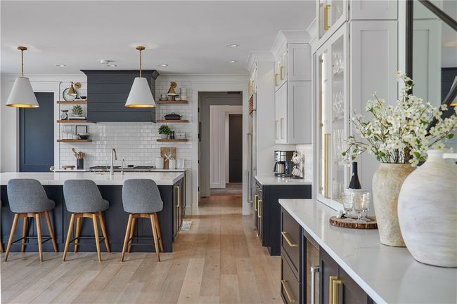 15 Chiswick Rd, House other with 4 bedrooms, 4 bathrooms and 7 parking in Greenville RI | Image 7