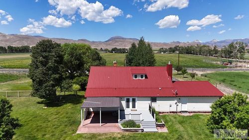 3100 Challis Creek Rd, Challis, ID, 83226 | Card Image