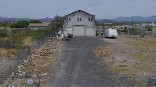 7511 W Shipp Dr, Golden Valley, AZ, 86413-8470 | Card Image