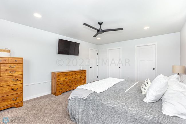 Primary Suite | Image 27