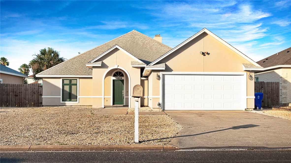 Halyard Dr, Corpus Christi, TX 78418