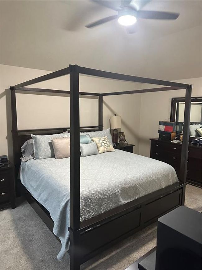 Master Bedroom | Image 7