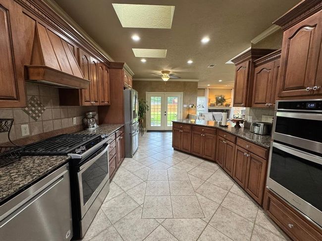 29015 Commons Oaks Dr, House other with 5 bedrooms, 4 bathrooms and 2 parking in Huffman TX | Image 31