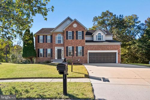 8201 Bishopsgate Ln, WHITE PLAINS, MD, 20695-3436 | Card Image