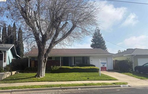 1227 Giovanni St, Antioch, CA, 94509-2003 | Card Image