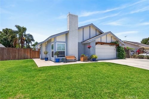 4256 Stonewall Dr, Riverside, CA, 92505-3451 | Card Image
