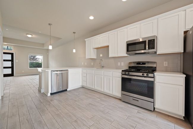 2117 Local Rebel Loop, Condo with 3 bedrooms, 3 bathrooms and null parking in Leander TX | Image 7