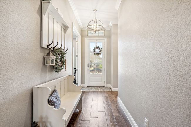 Entry | Image 5